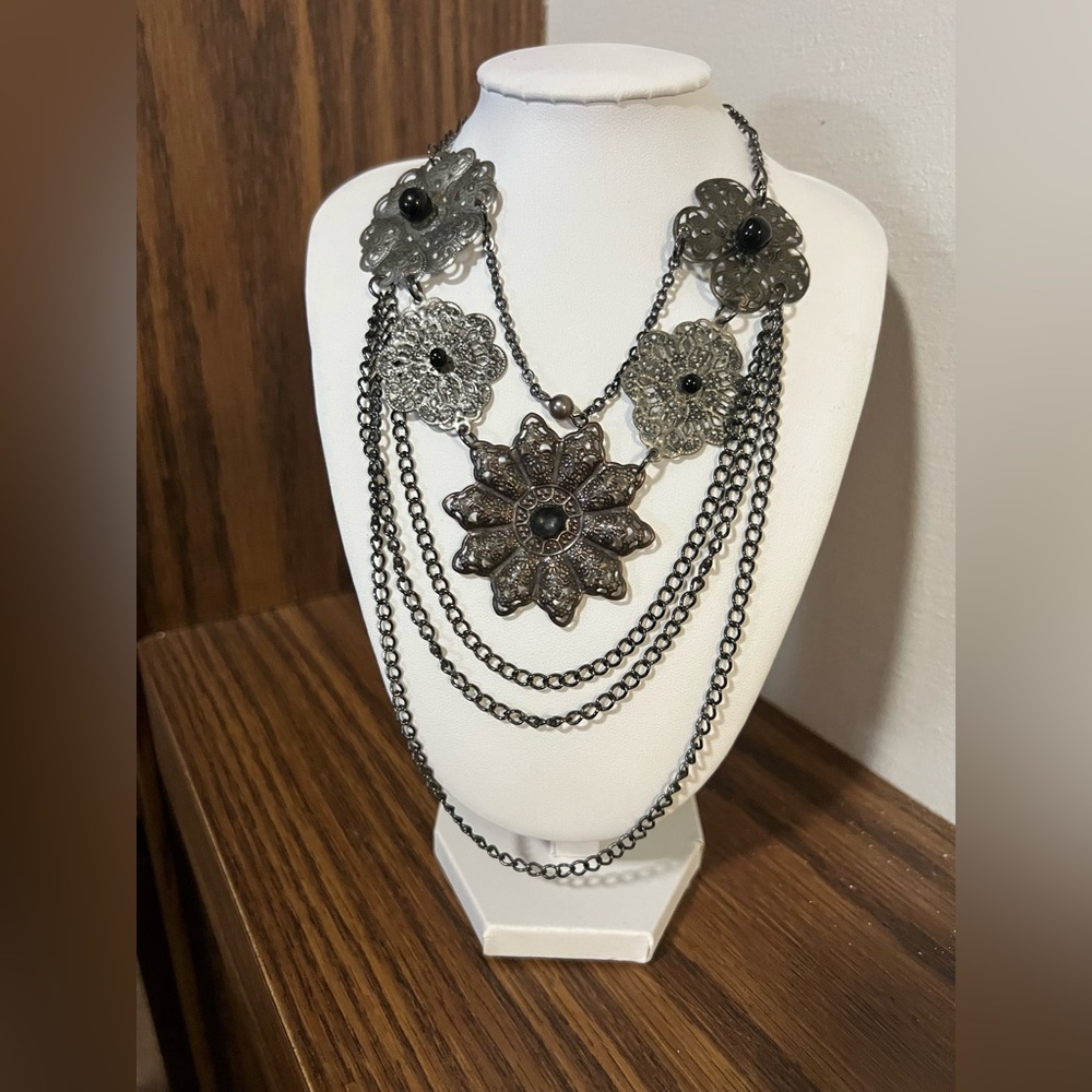 Mixit Cable Flower Collar Necklace
